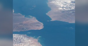 Saudis Plan Yemen Offensive to Retake Bab el-Mandeb, Reuters&nbsp;Says