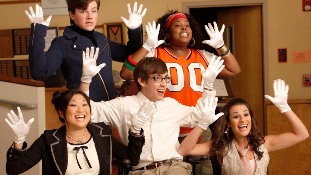'Glee' Set for Reboot | Breaking News Oct 21, 2026